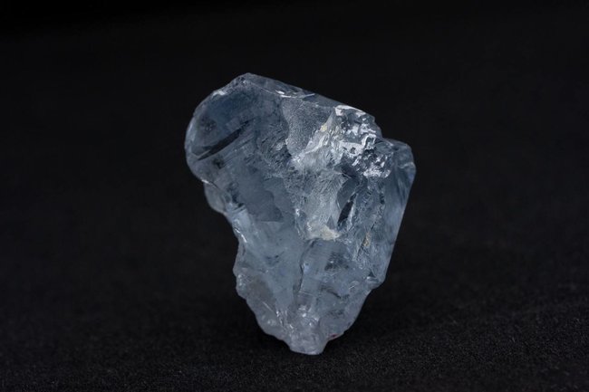 Petra Diamonds добыла голубой алмаз весом 41,82 карата на руднике Куллинан